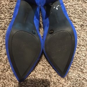 BCBG Blue Heels